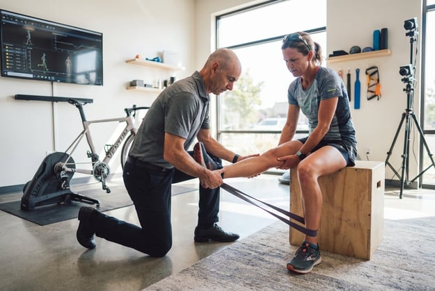 Revolutions in Fitness_Expert Checklist_ Choosing the Right Performance Physical Therapist in Mountain View_January2026_2